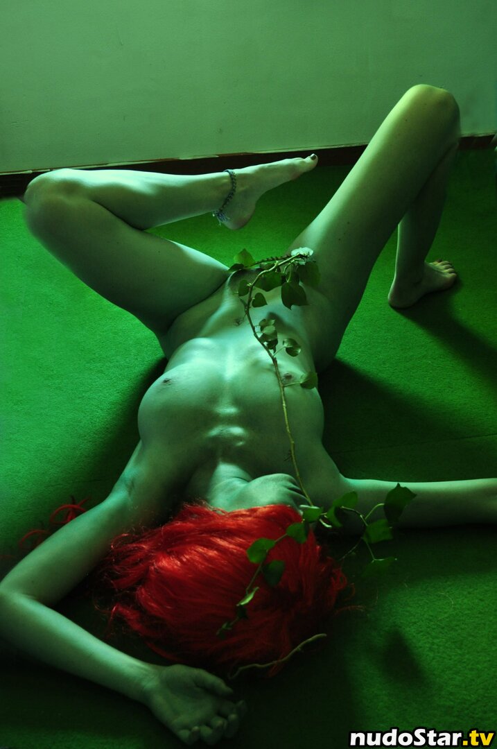 GroovyFlowerGirl / flowergirl.420 Nude OnlyFans Leaked Photo #6