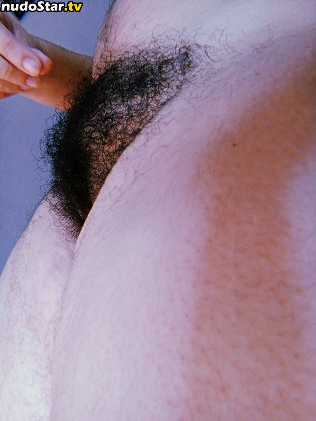 Hairy Women / HairyFairy420 / ig_naturals / pearlygirly06 Nude OnlyFans Leaked Photo #311
