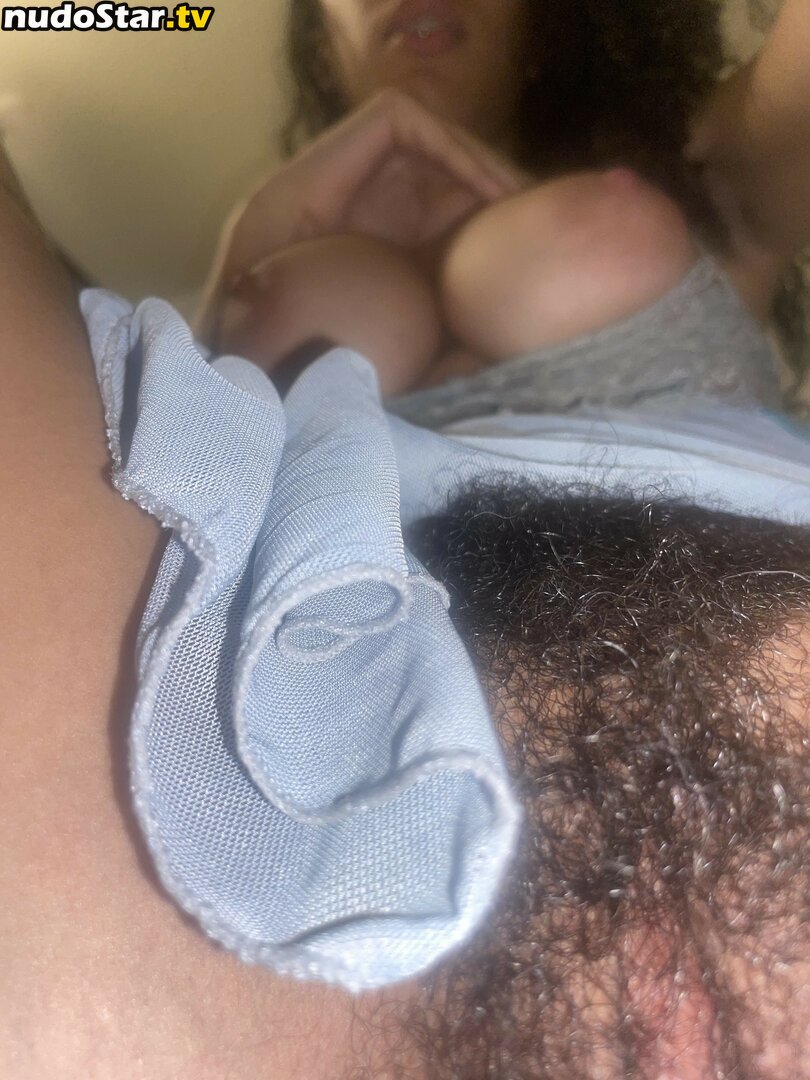 Hairy Women / HairyFairy420 / ig_naturals / pearlygirly06 Nude OnlyFans Leaked Photo #1412