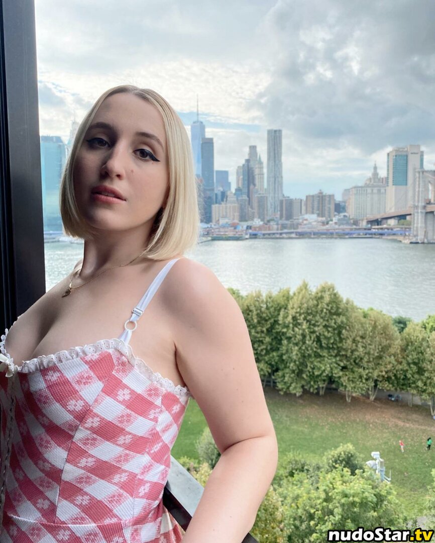 Harley Quinn Smith / harleyquinnsmith Nude OnlyFans Leaked Photo #48
