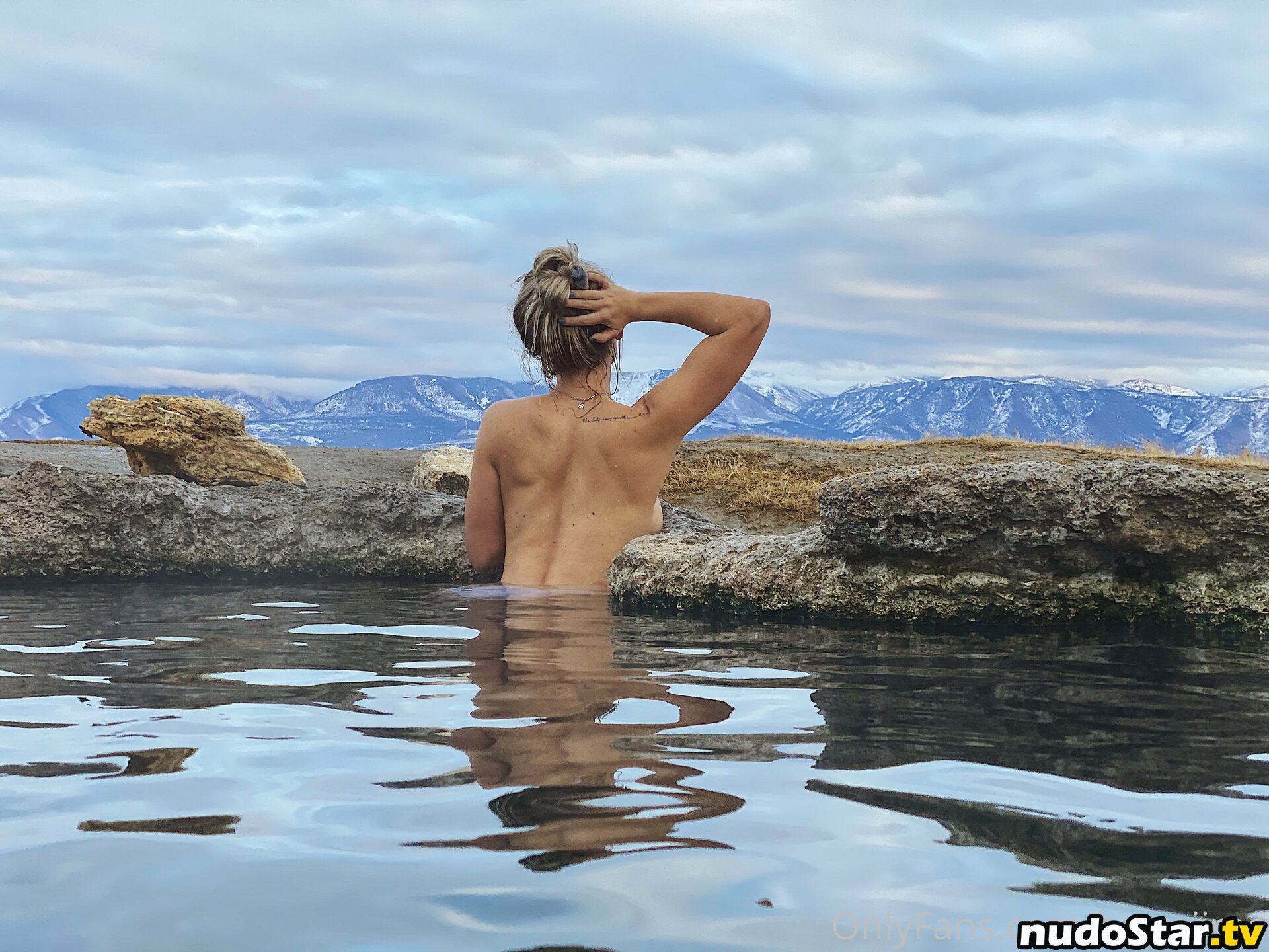hawaiirae / hawairae Nude OnlyFans Leaked Photo #75