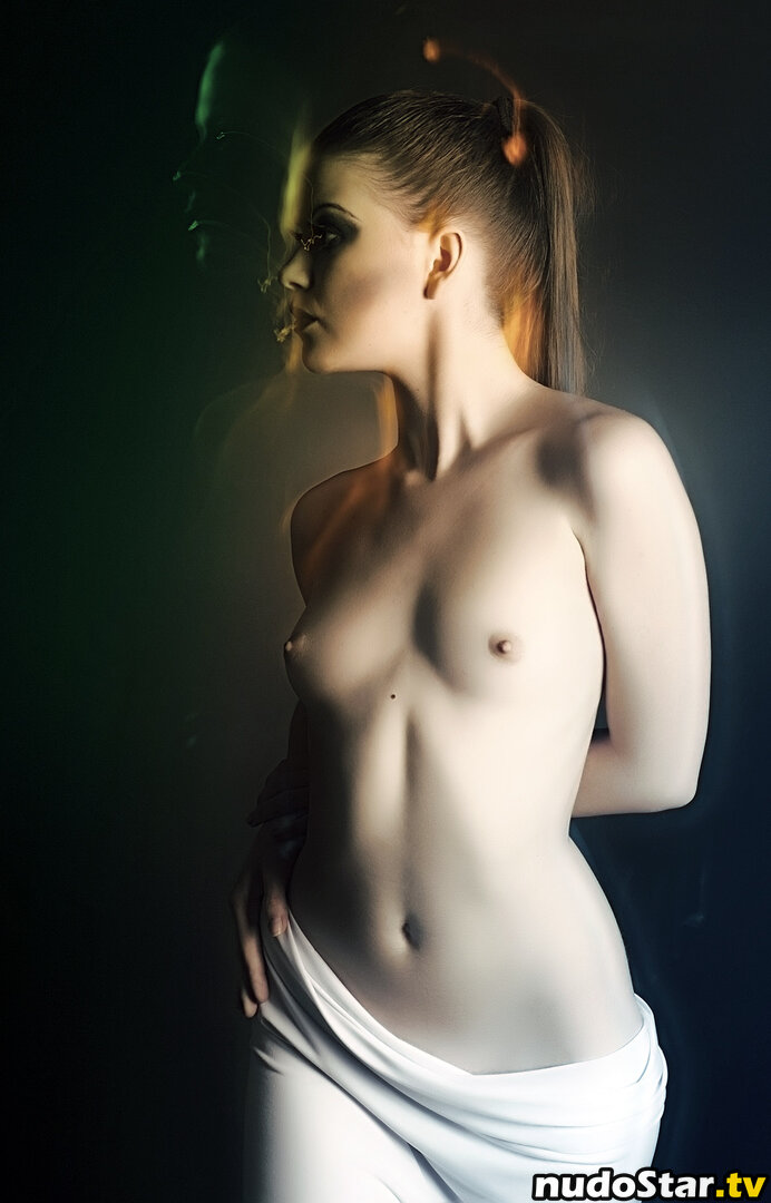 helen_frost / helenochka_moroz Nude OnlyFans Leaked Photo #25
