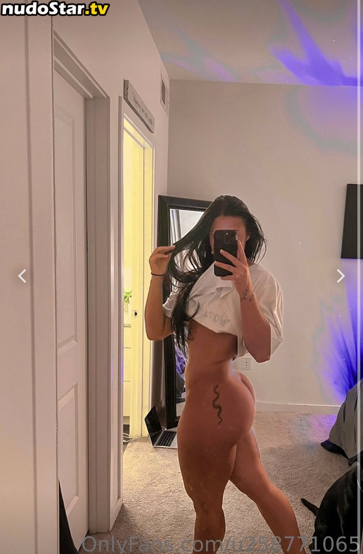 Hennyone / Tanahennessey Nude OnlyFans Leaked Photo #1