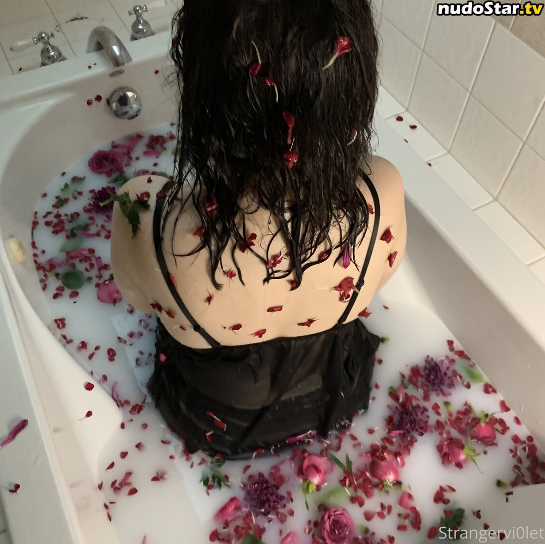 hereliesviolet Nude OnlyFans Leaked Photo #1