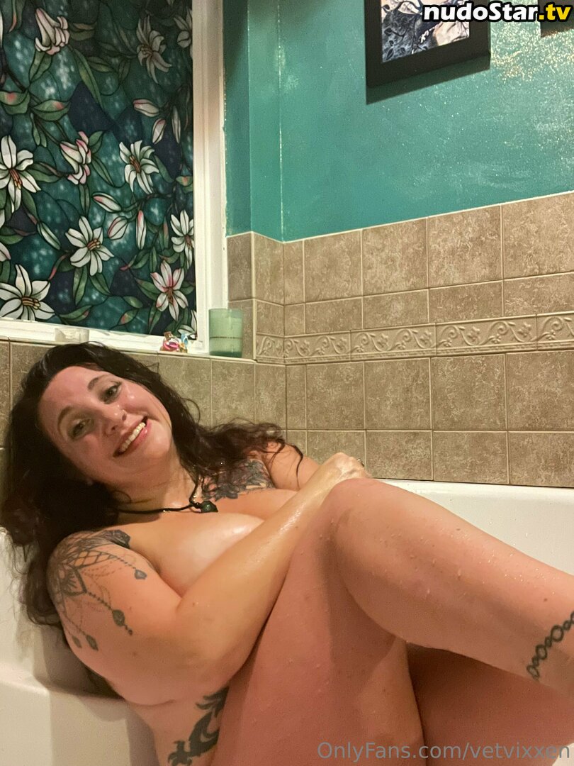 hippyvixxen Nude OnlyFans Leaked Photo #8