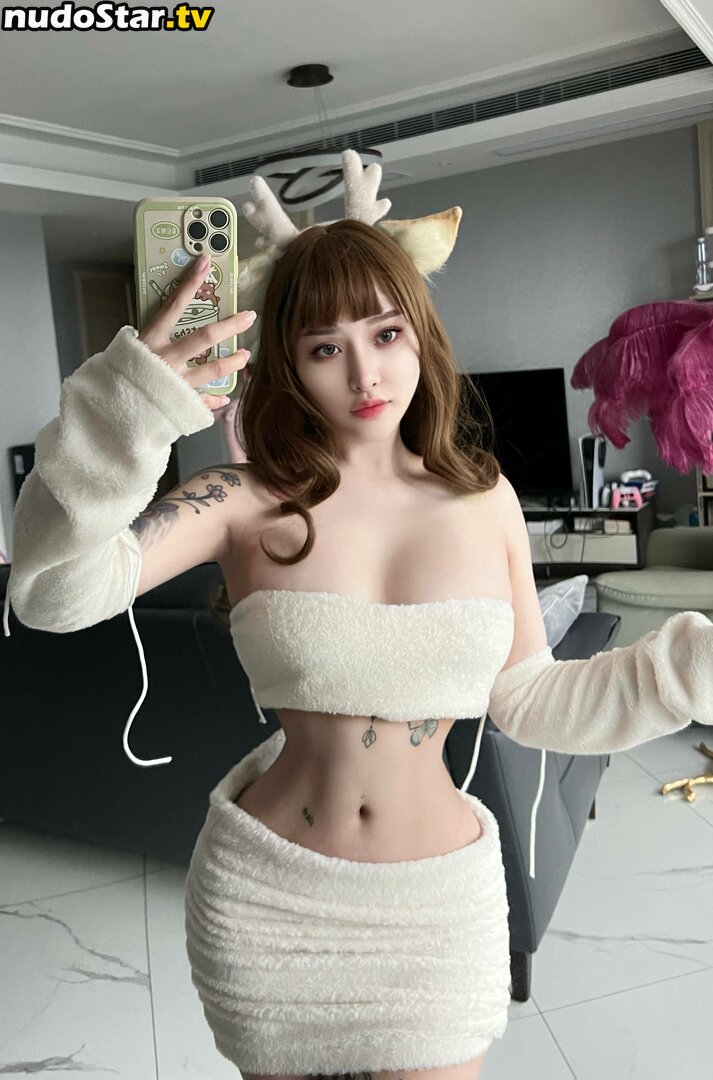 Hitomi Songyuxin / Lindsay78690789 / hitomi_official / songyuxin_hitomi Nude OnlyFans Leaked Photo #176