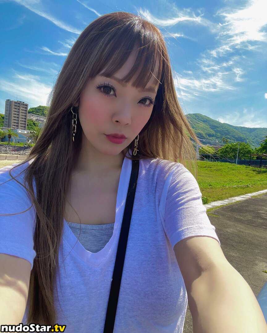 Hitomi Tanaka / hitomi_official / official_hitomitanaka Nude OnlyFans Leaked Photo #13