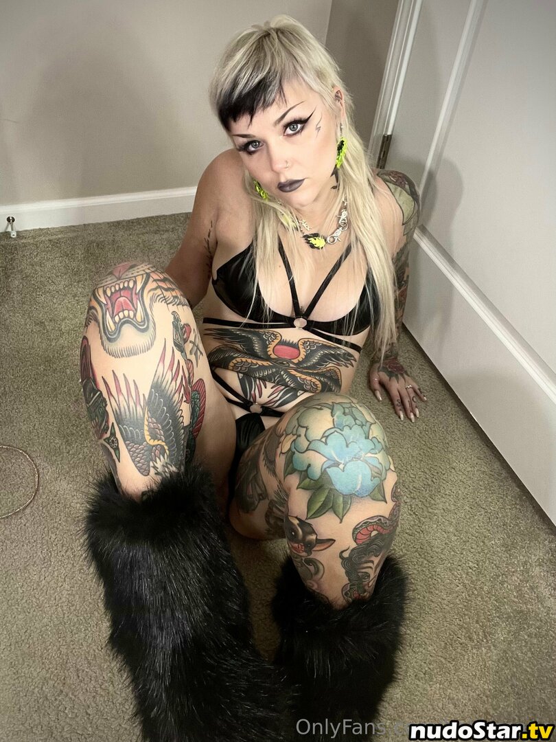 Holli_marie / Inkmaster / hollimarieart / https: Nude OnlyFans Leaked Photo #15