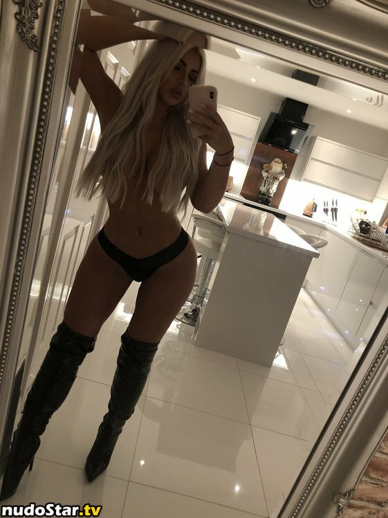 Holly Hagan / hollygshore / hollyhaganx Nude OnlyFans Leaked Photo #31