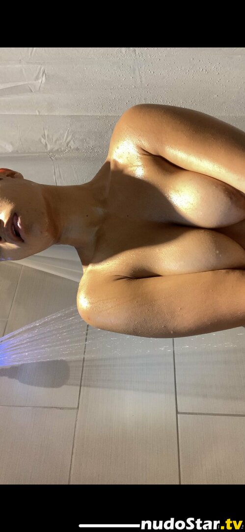 holymacre / holymacro Nude OnlyFans Leaked Photo #53
