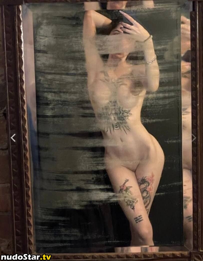 Holynekk Nude OnlyFans Leaked Photo #4