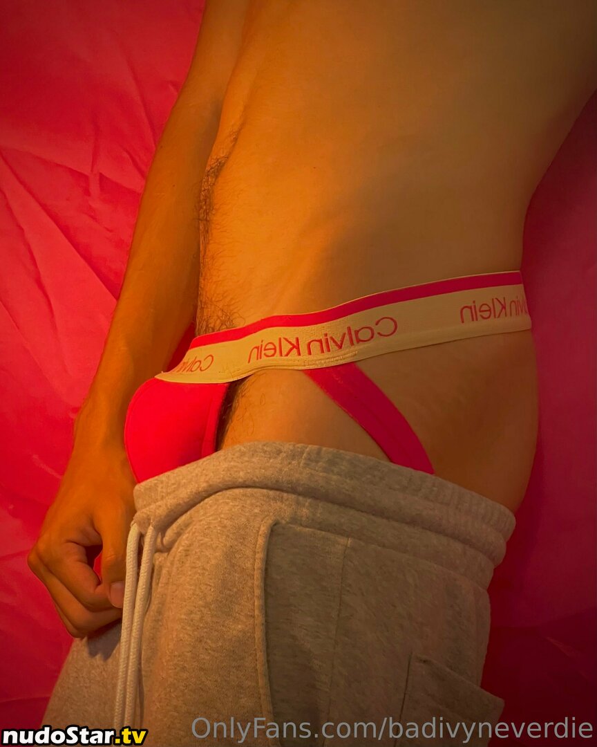 homoerotic_mx / mxlti_megxmi Nude OnlyFans Leaked Photo #23