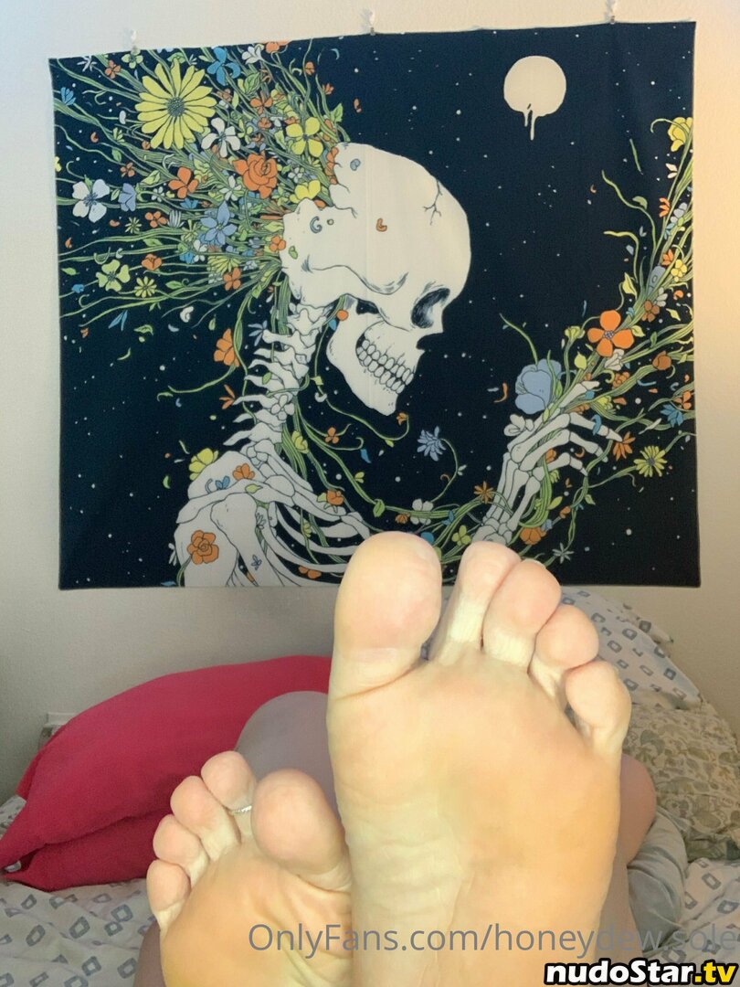 honeydew.sole / toes.for.souls Nude OnlyFans Leaked Photo #30