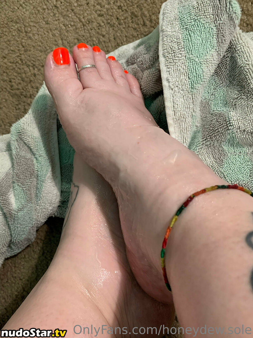 honeydew.sole / toes.for.souls Nude OnlyFans Leaked Photo #35