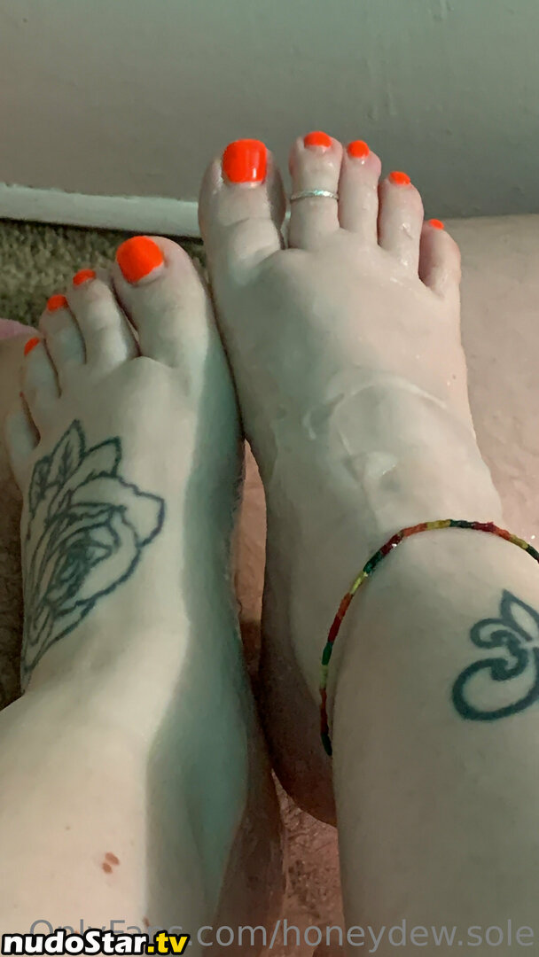 honeydew.sole / toes.for.souls Nude OnlyFans Leaked Photo #39