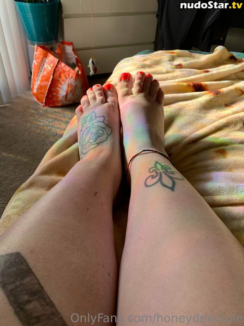 honeydew.sole / toes.for.souls Nude OnlyFans Leaked Photo #52
