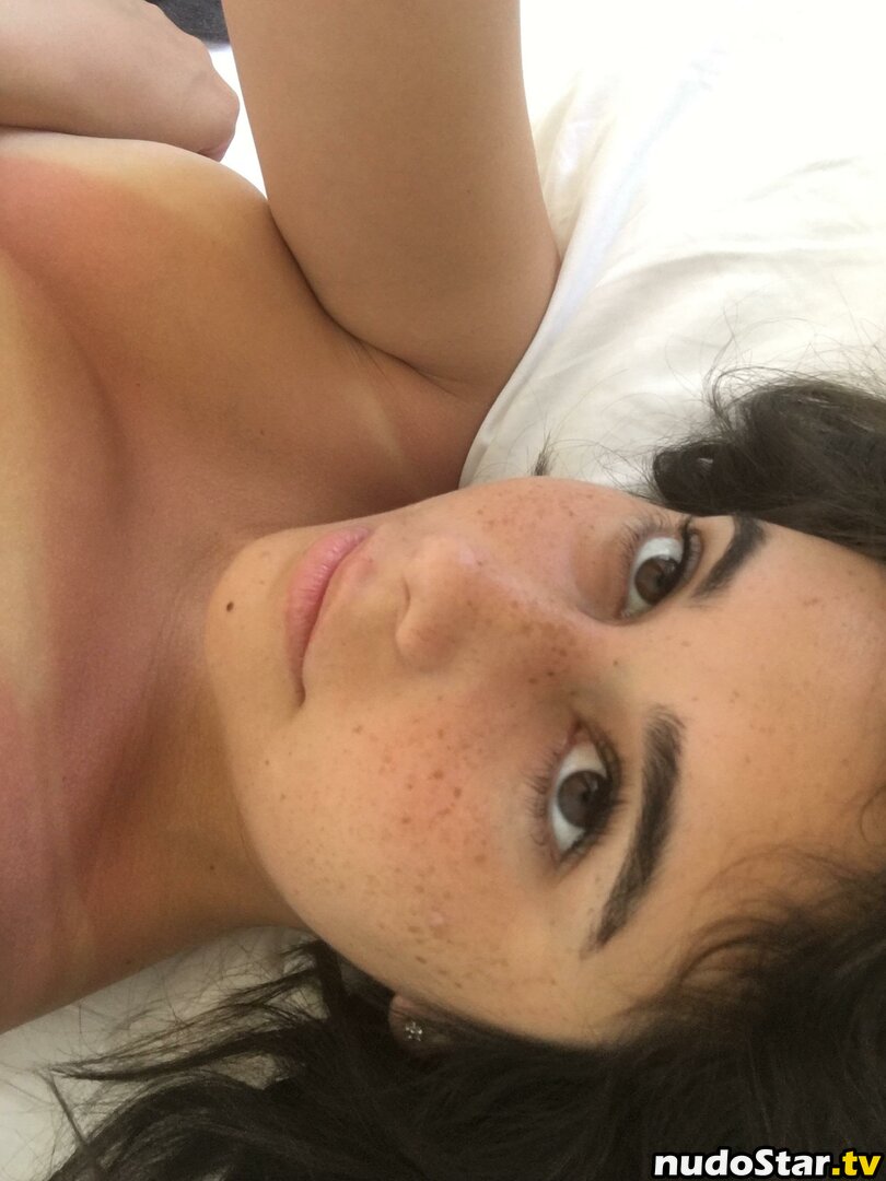 hornyforunicorns Nude OnlyFans Leaked Photo #6