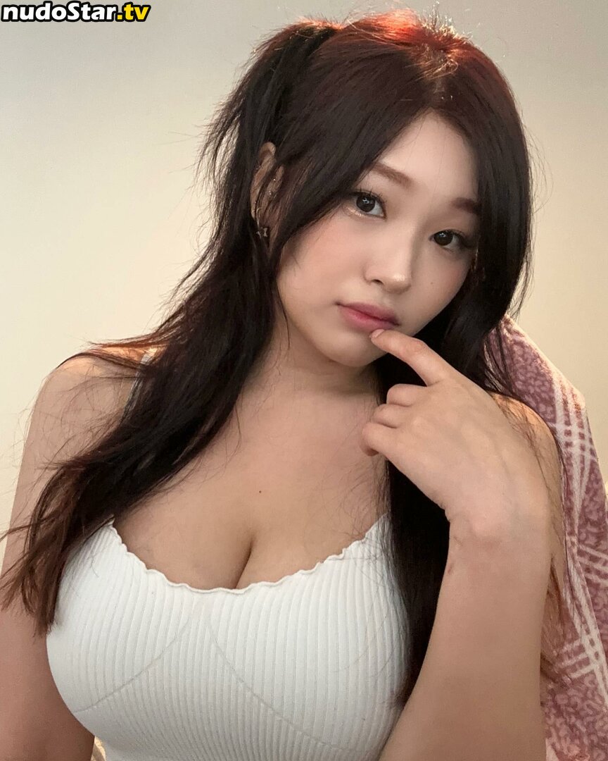 Aikuros / Hyoon Nude OnlyFans Leaked Photo #62