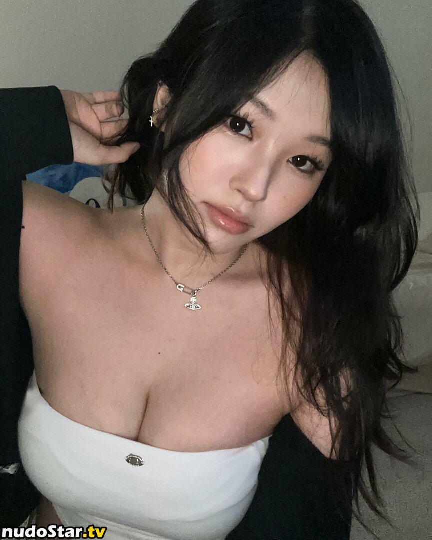 Aikuros / Hyoon Nude OnlyFans Leaked Photo #124