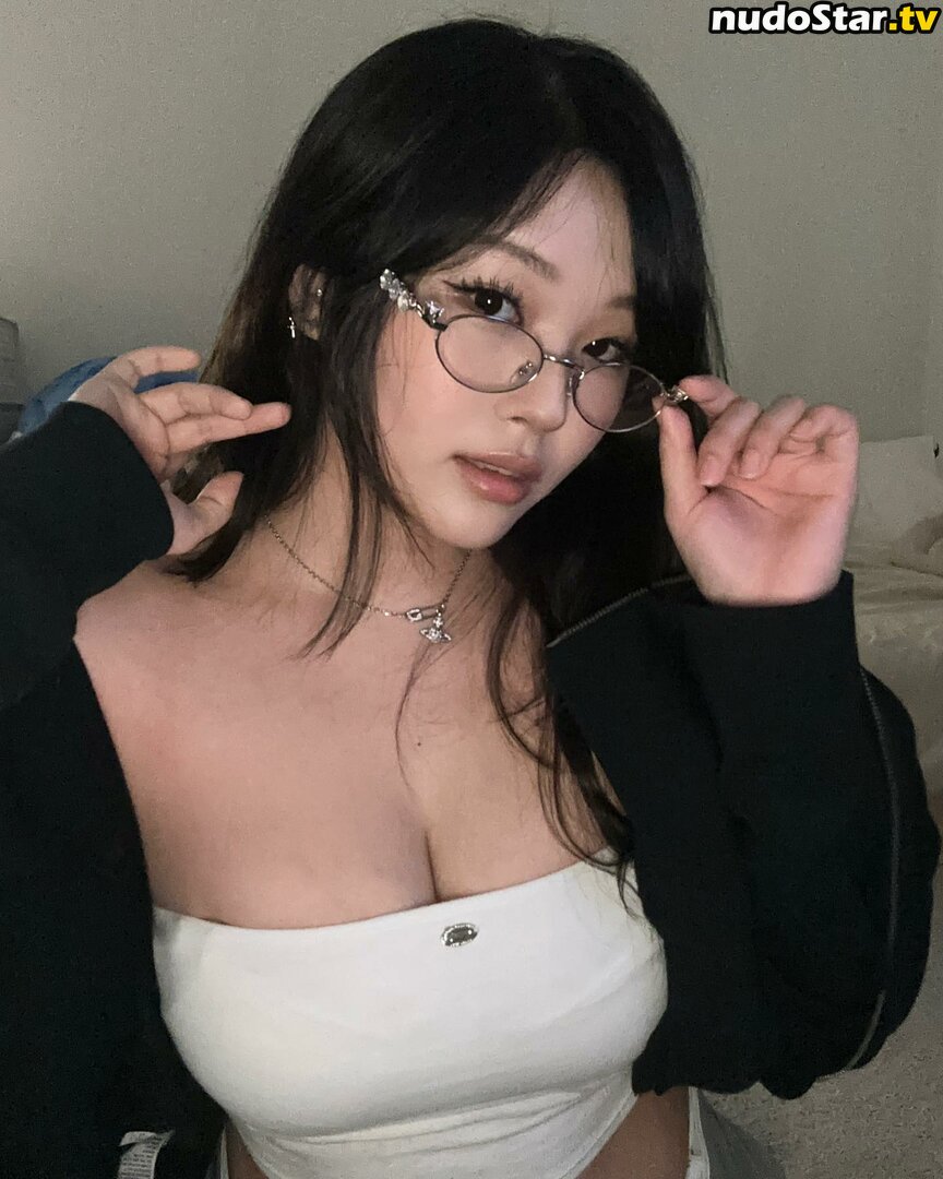 Aikuros / Hyoon Nude OnlyFans Leaked Photo #130