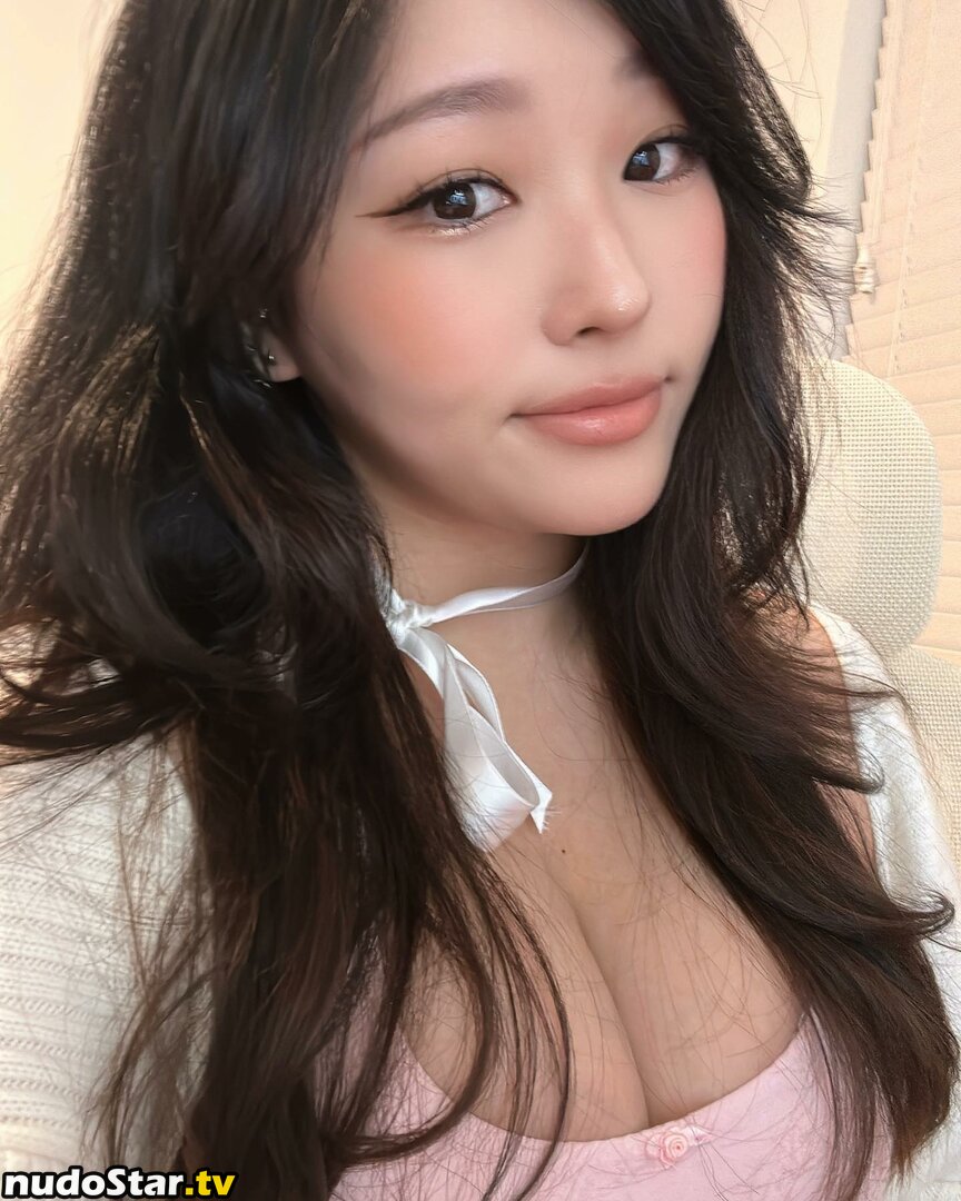 Aikuros / Hyoon Nude OnlyFans Leaked Photo #133