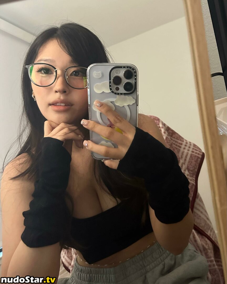 Aikuros / Hyoon Nude OnlyFans Leaked Photo #155