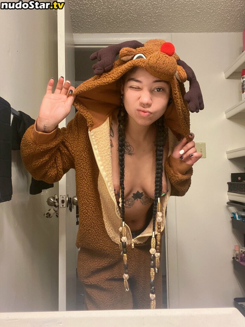 bearz_y / bearzie_ / iizbearz Nude OnlyFans Leaked Photo #8