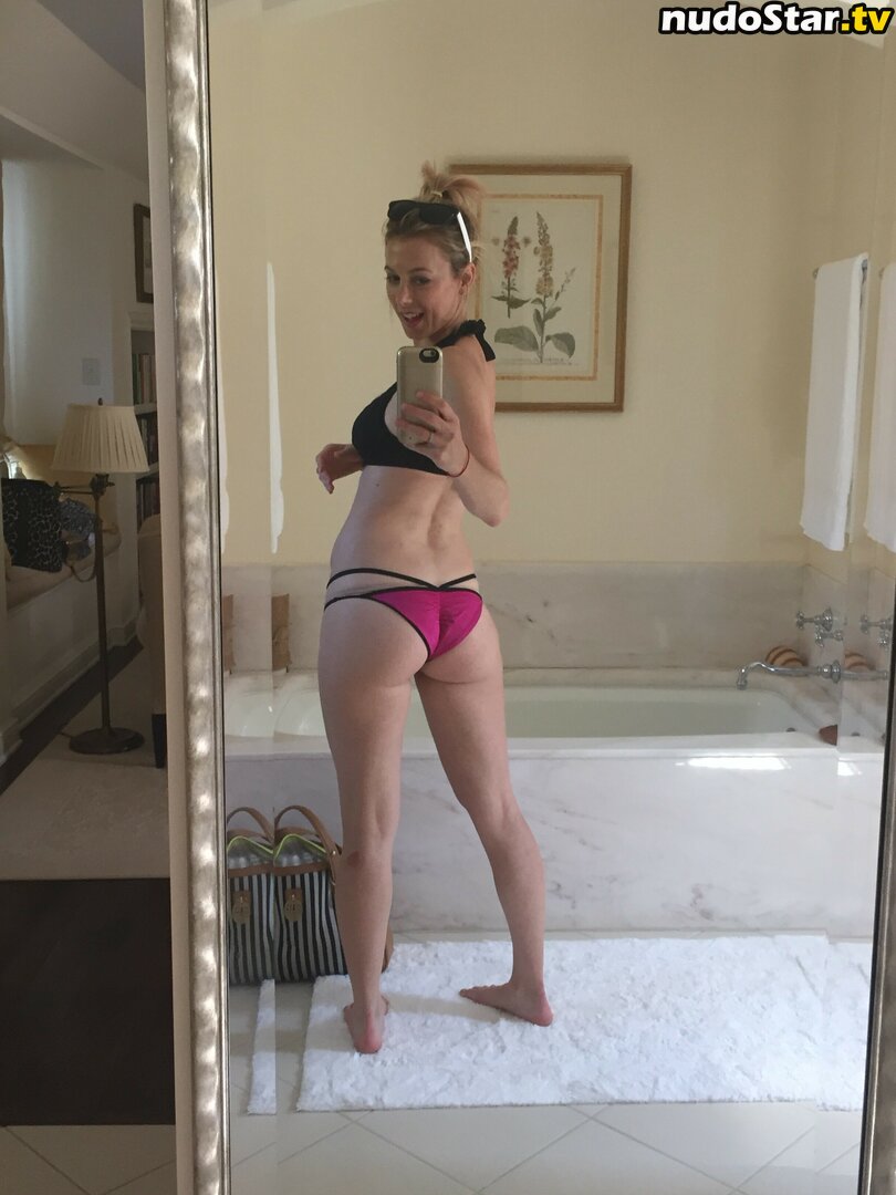 Iliza Shlesinger / ilizas Nude OnlyFans Leaked Photo #5