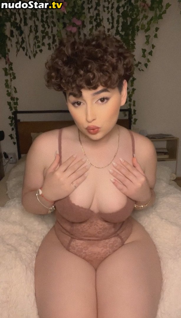 imthatchick / imthatthick Nude OnlyFans Leaked Photo #4