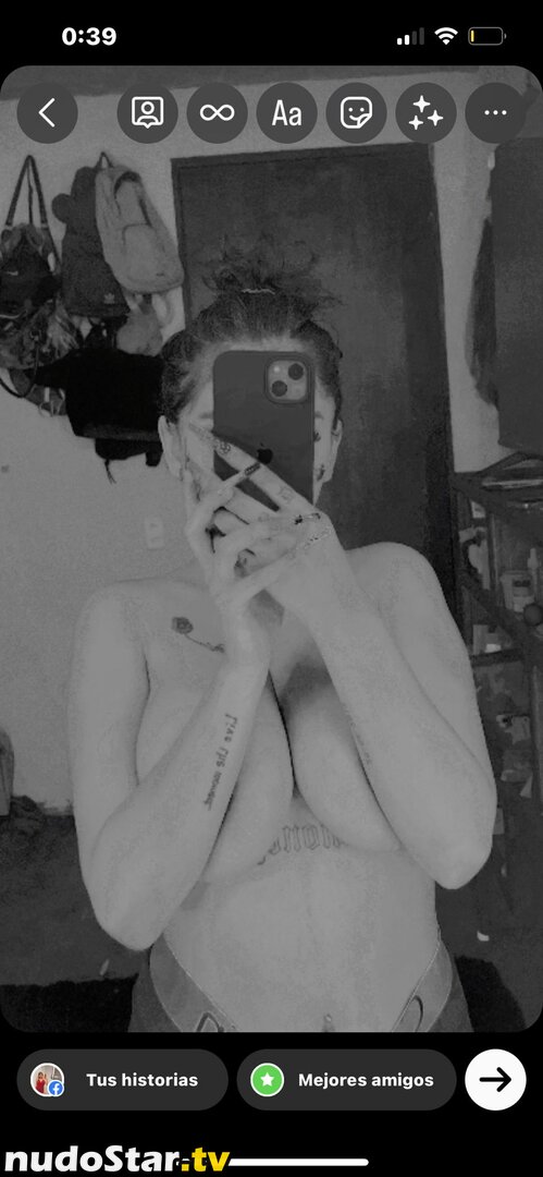 Bebitafiufiu.29 / abarca_ishbak / isha2900 Nude OnlyFans Leaked Photo #2