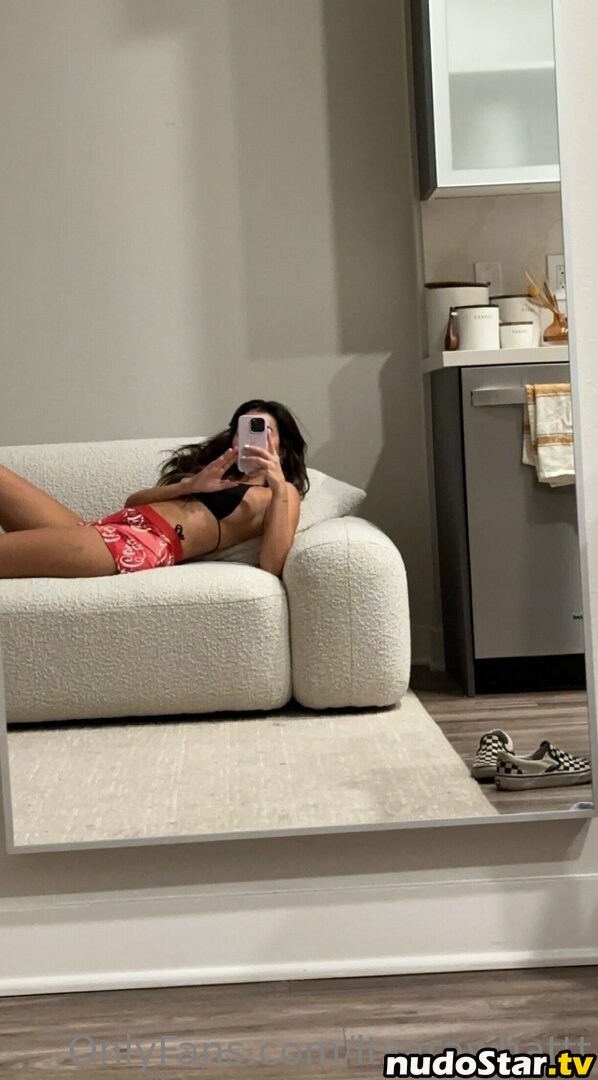 itsarawhatt / itsarawhattt Nude OnlyFans Leaked Photo #39