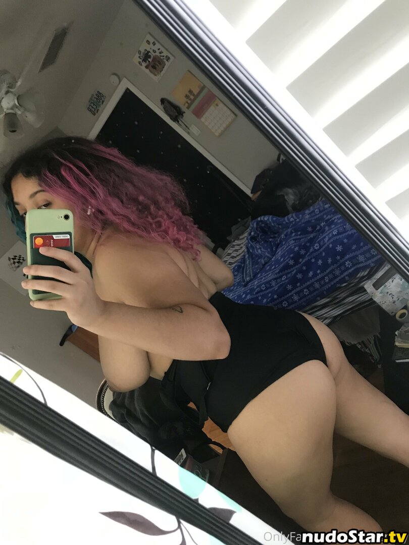 itselliemay Nude OnlyFans Leaked Photo #3
