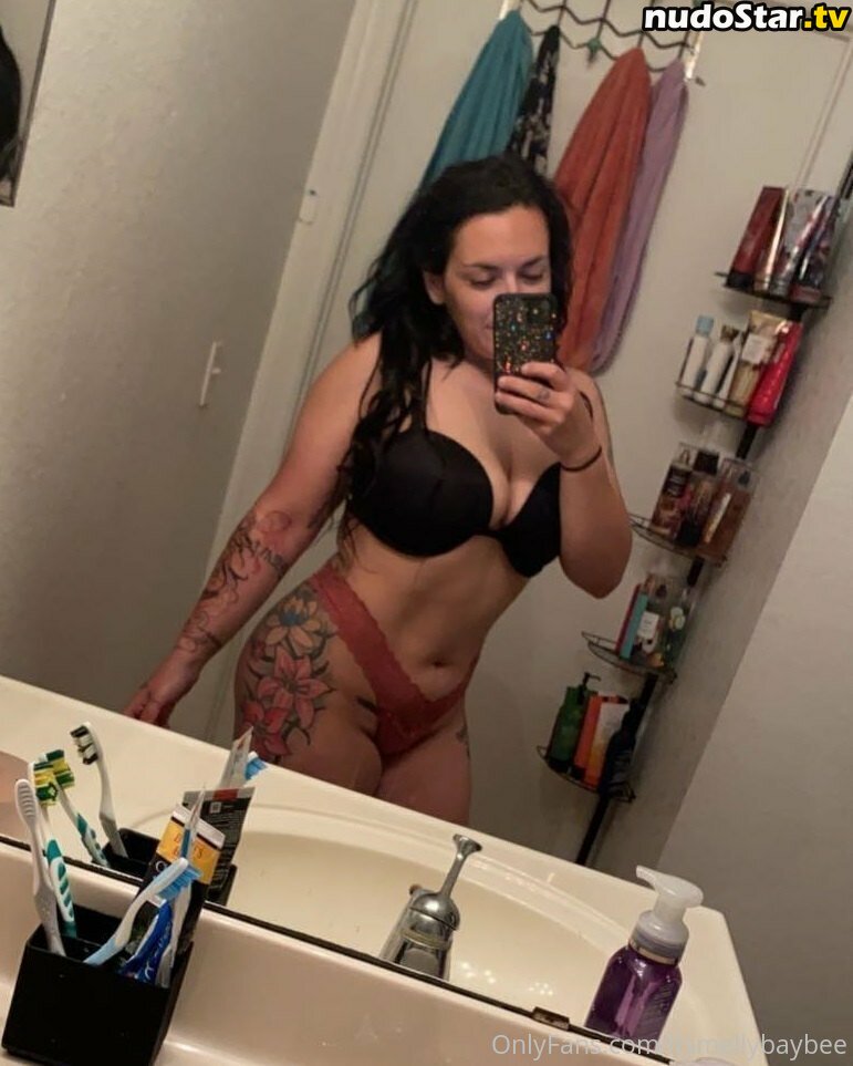 itsmebayley23 / itsmellybaybee Nude OnlyFans Leaked Photo #7