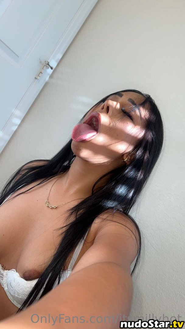 itsmillyhot / itsmillytime Nude OnlyFans Leaked Photo #3