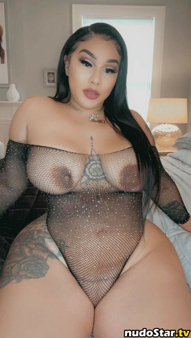 itssmelii Nude OnlyFans Leaked Photo #8