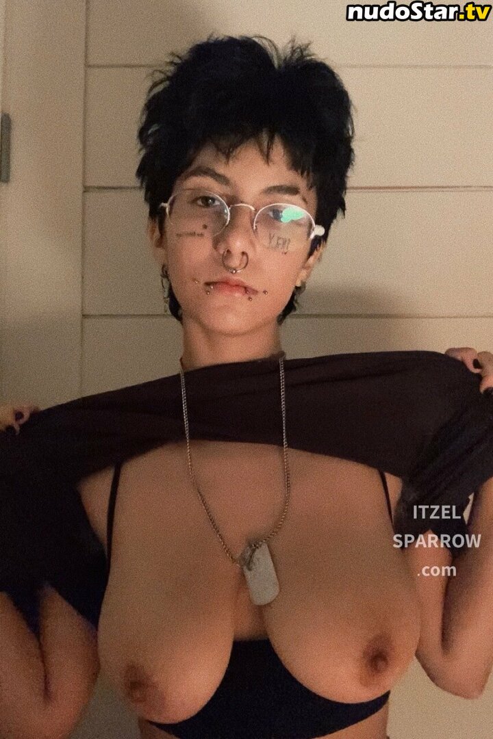 itzel2002 / itzelsparrow02 Nude OnlyFans Leaked Photo #62
