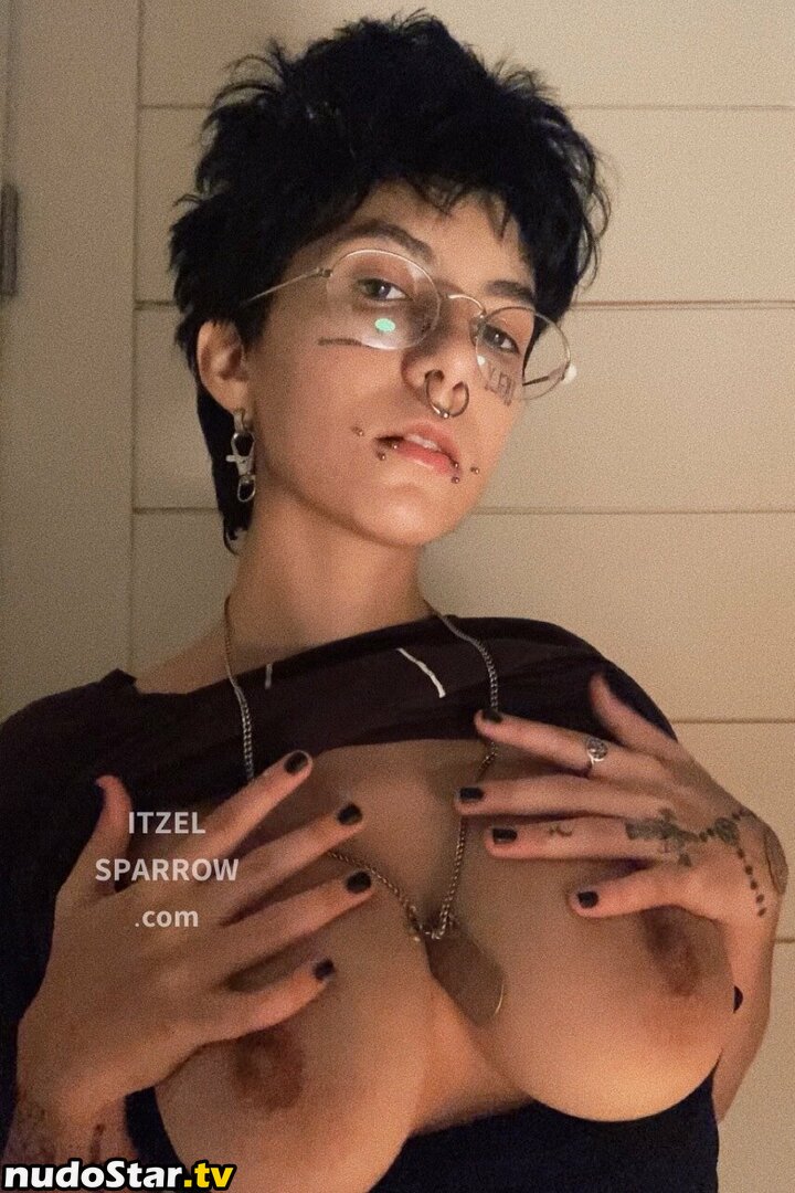 itzel2002 / itzelsparrow02 Nude OnlyFans Leaked Photo #64