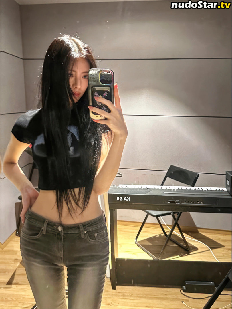 Shin Yu Na / Yuna ITZY / itzy.all.in.us / 유나 Nude OnlyFans Leaked Photo #21