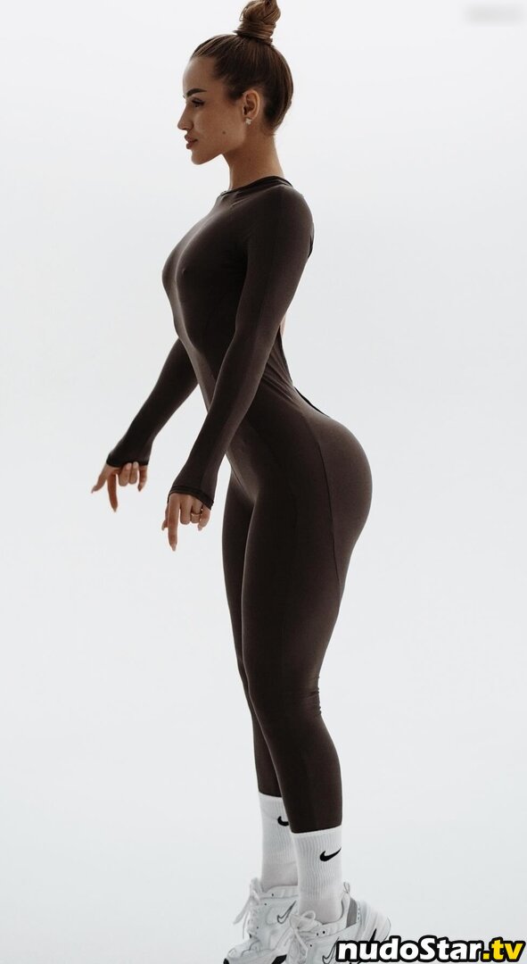 ivanovvva_ / ivanovvvva_ Nude OnlyFans Leaked Photo #22