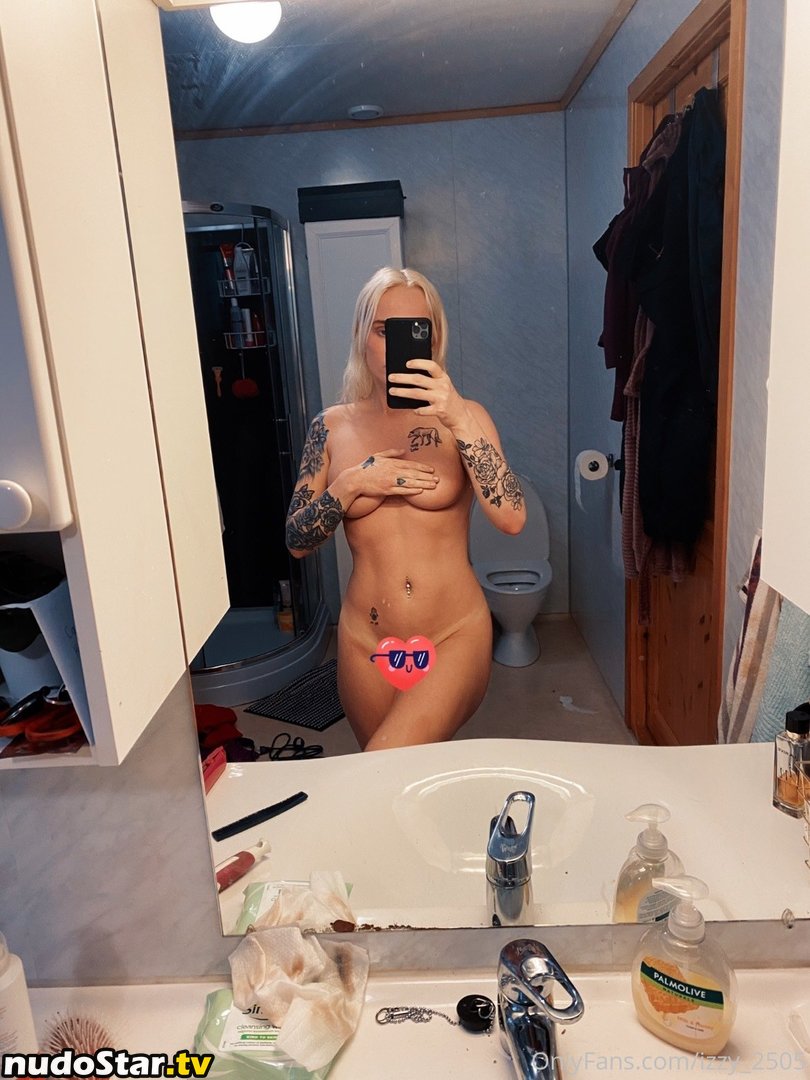 izzy2505 / izzy_2505 Nude OnlyFans Leaked Photo #17