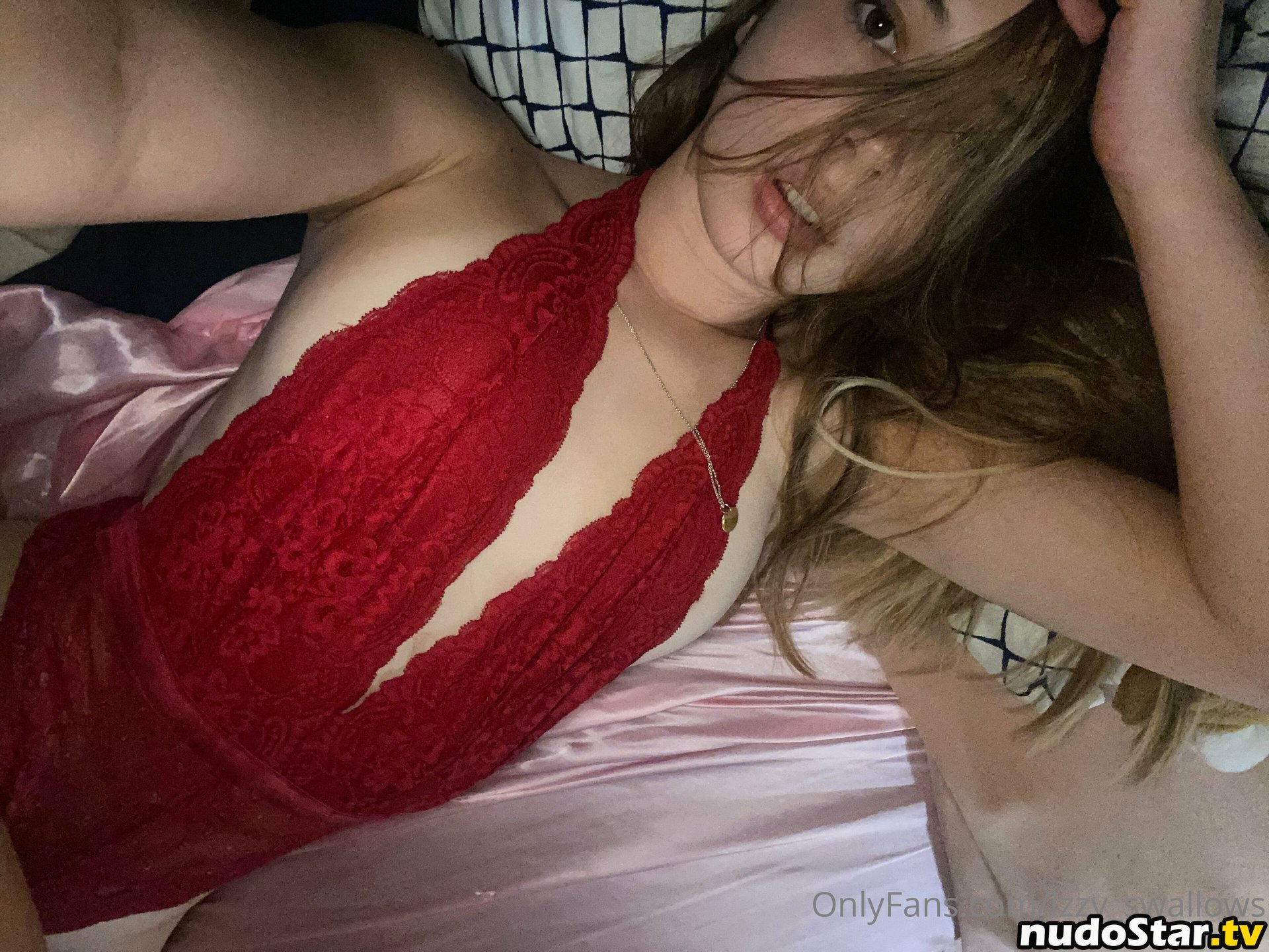 Izzy_Swallows / anyuser Nude OnlyFans Photo #6 - Nudostar.TV