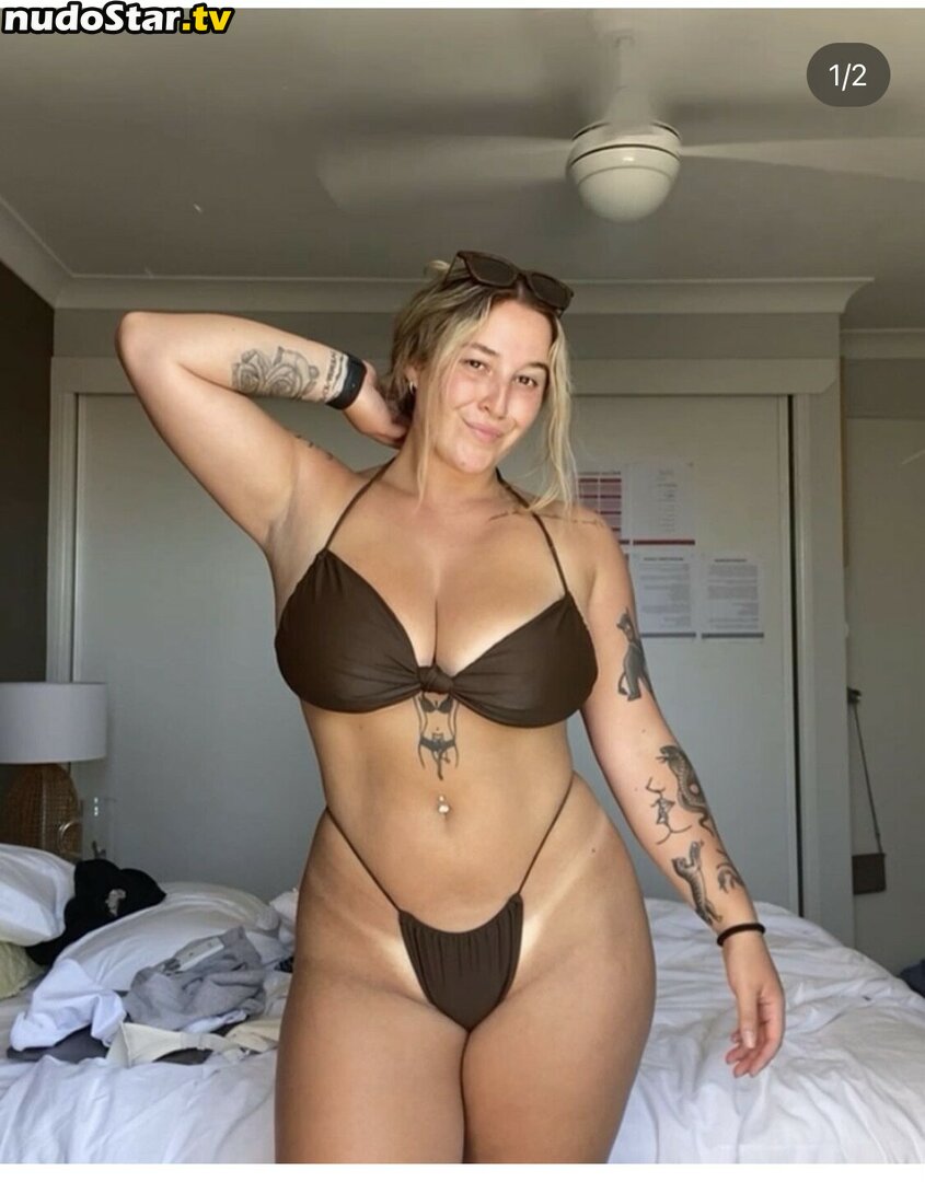 Izzy Castilloo / Izzycastilloo Nude OnlyFans Leaked Photo #7