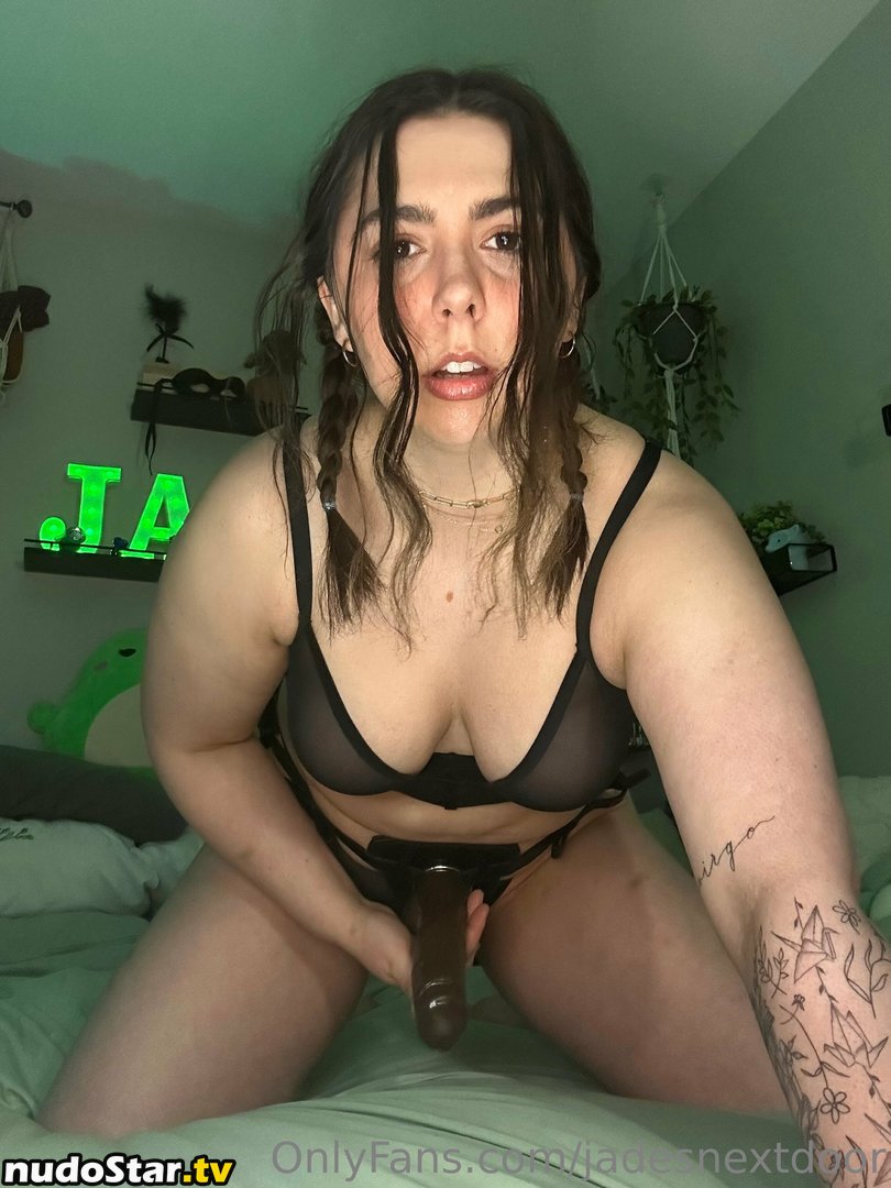 jadesnextdoor / jadorenextdoor Nude OnlyFans Leaked Photo #7