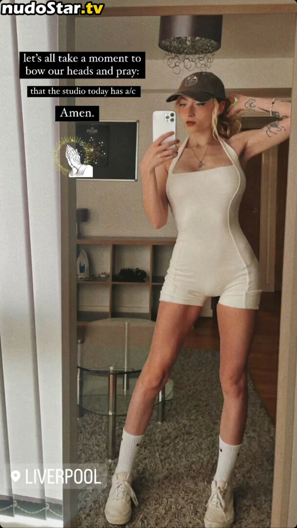 Janet Devlin / janetdevlinofficial Nude OnlyFans Leaked Photo #23