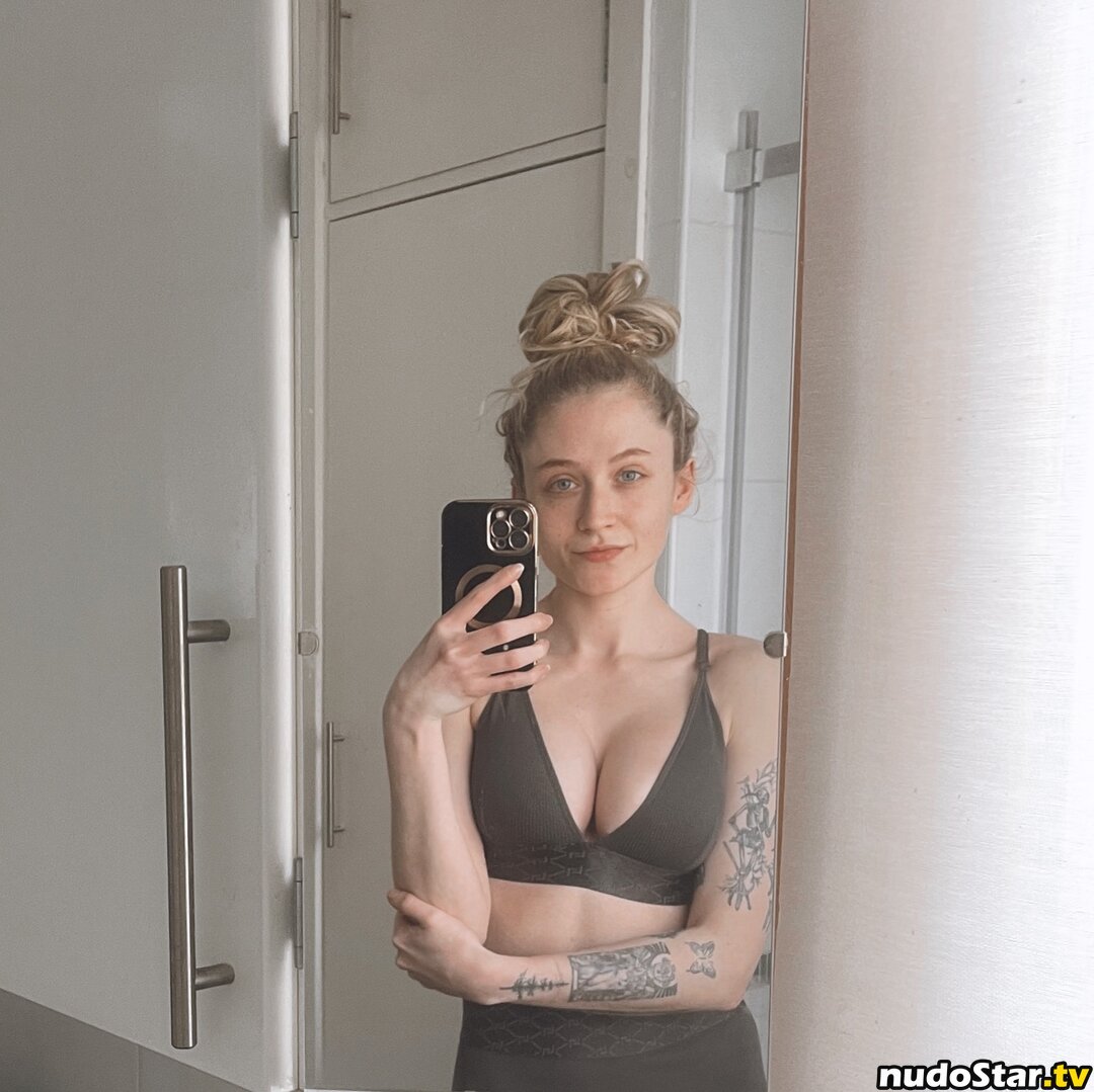 Janet Devlin / janetdevlinofficial Nude OnlyFans Leaked Photo #78
