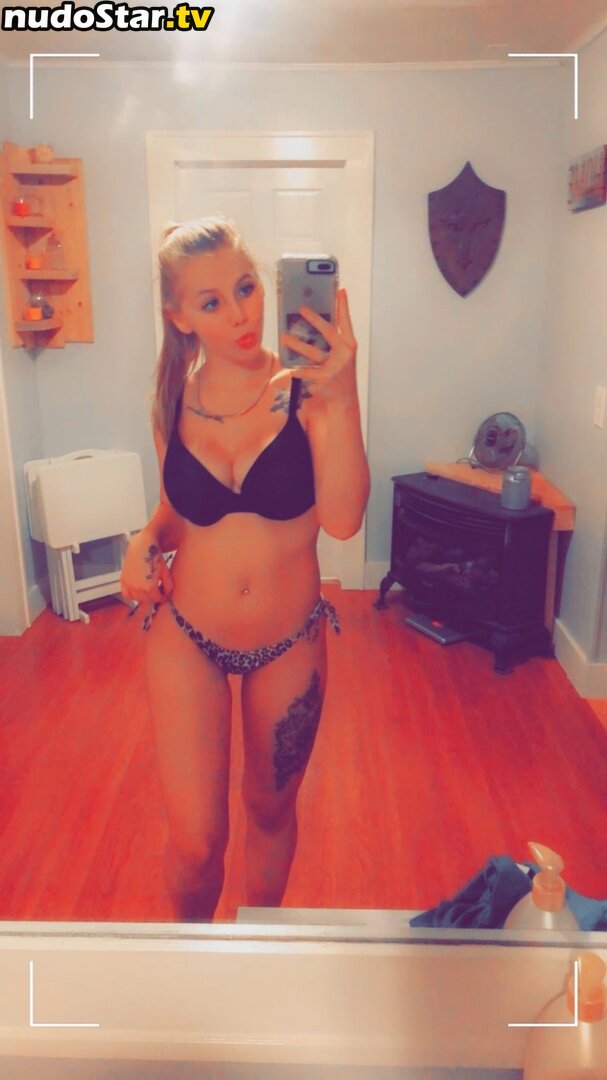 Jazzyjune04 / jazzy_june04 Nude OnlyFans Leaked Photo #2