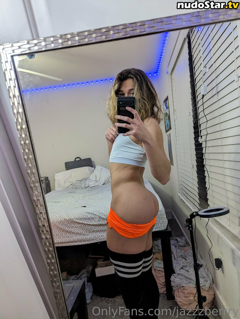 JazzzBerrry / jazzzberrry69 Nude OnlyFans Leaked Photo #44