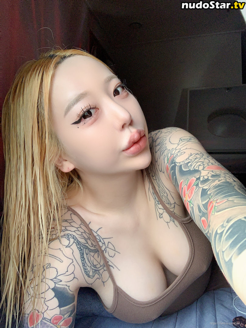 Jee_i_queen_ / jee_i_ / jex1official Nude OnlyFans Leaked Photo #15