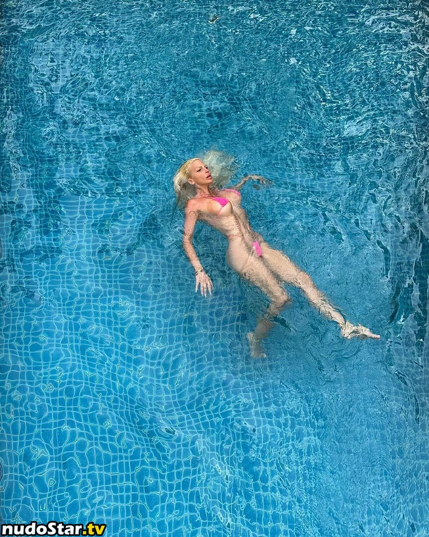 Jelena Karleusa / karleusa / karleusastar Nude OnlyFans Leaked Photo #58