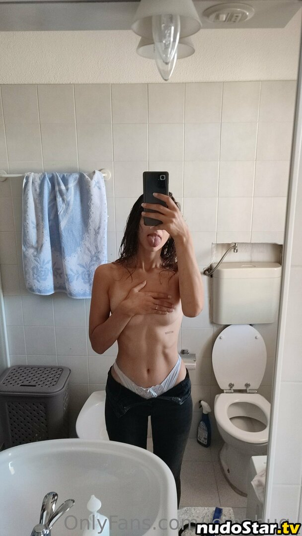 jemahug_ / kyaneos.s Nude OnlyFans Leaked Photo #52